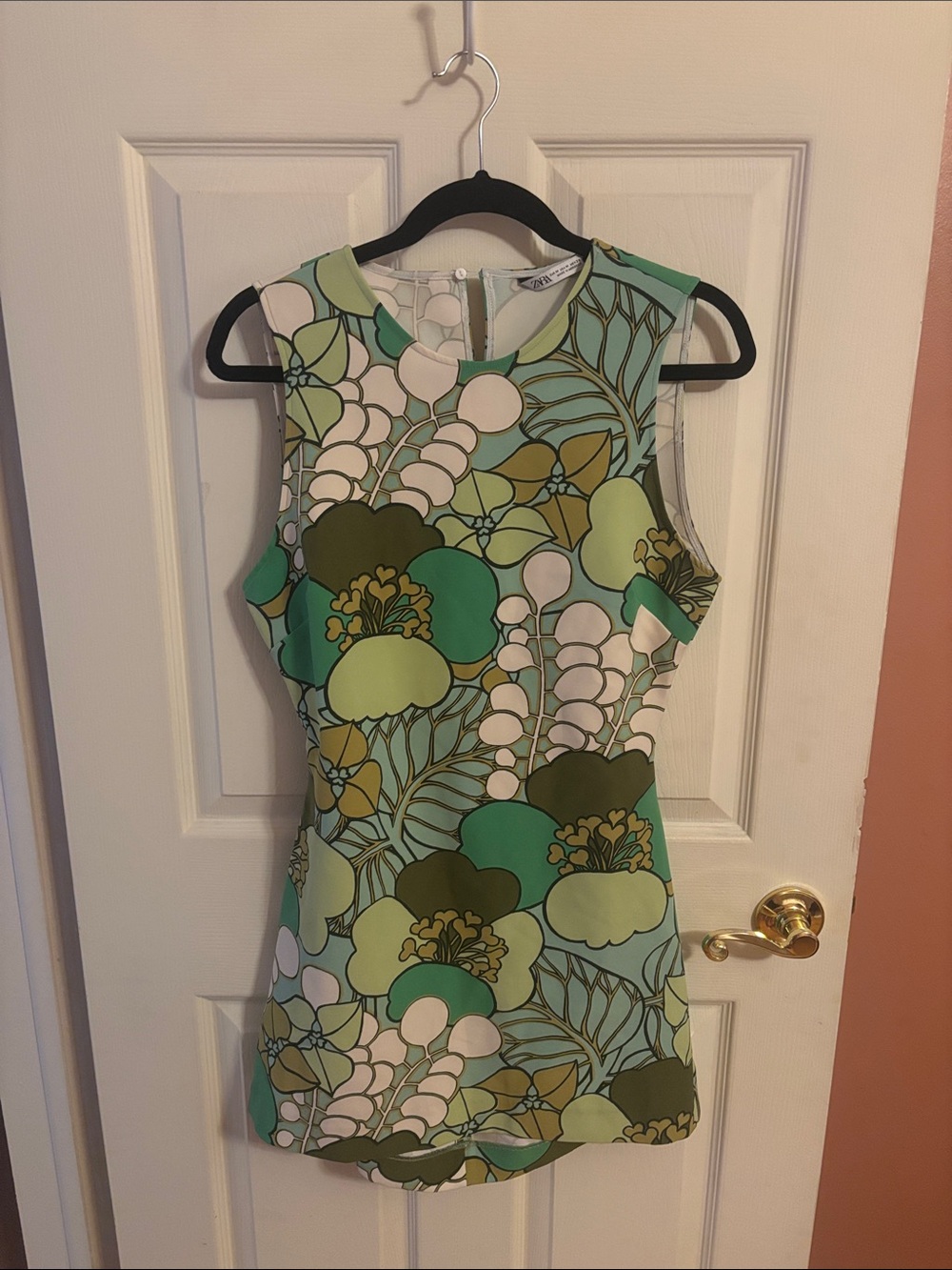 Zara Green and White Floral Mini Dress